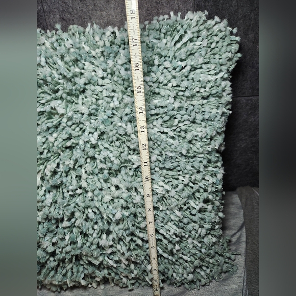 Nourison Celadon Pillow Size 18"x18"Decor style Glam Modern - Picture 5 of 6